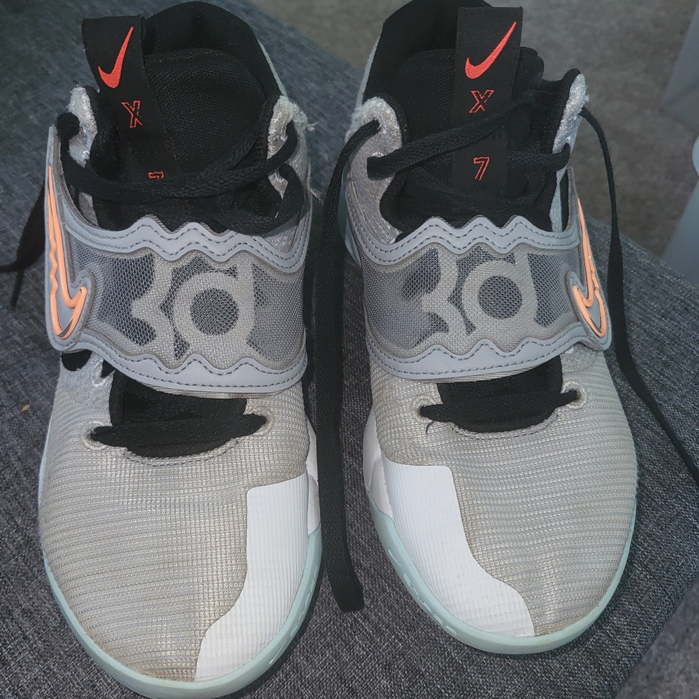 Nike Basketball Sneakers